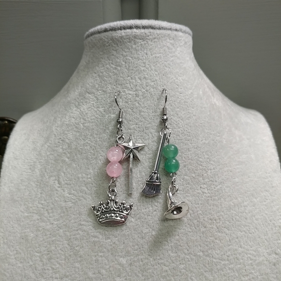 Witch Mismatched Earrings Rose Quartz Aventurine Natural Gemstone StainlessSteel - Picture 6 of 11